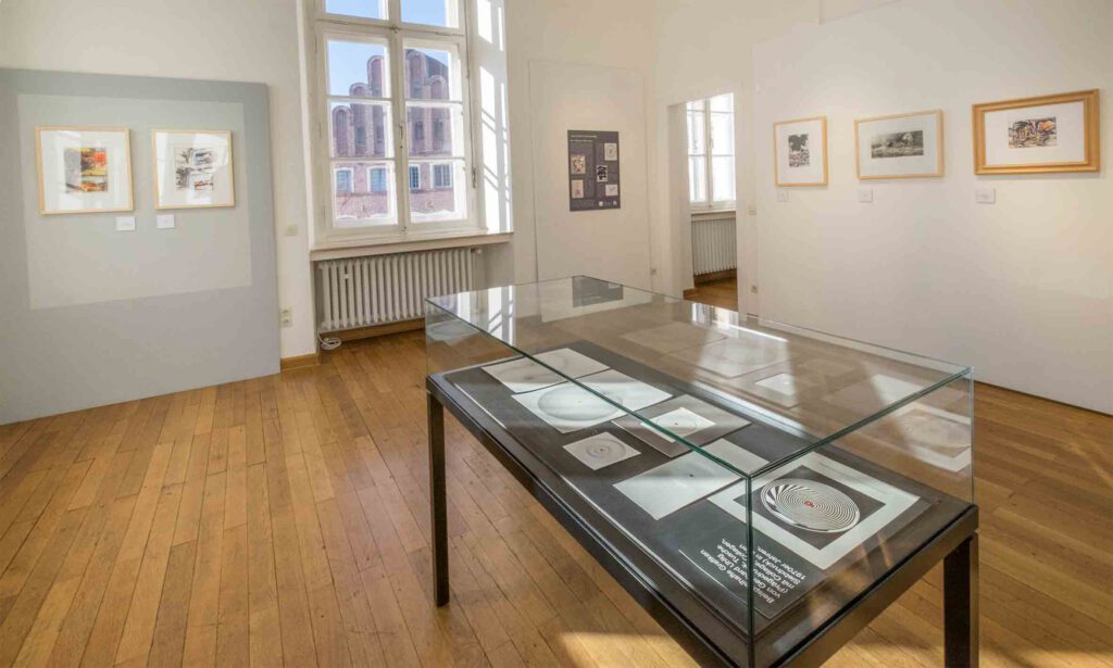 Foto der Ausstellung 'Gerhard Uhlig, Form und Gestalt' im Stadtmuseum Warendorf .2026. ©